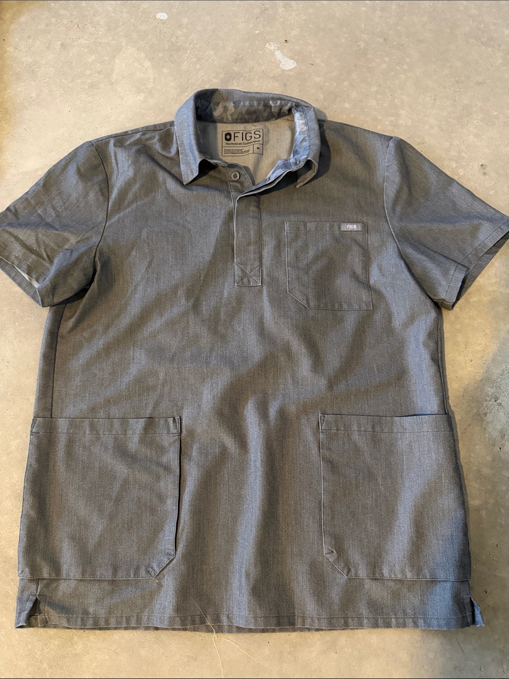 FIGS Men's Charcoal Short-Sleeve Polo Scrub